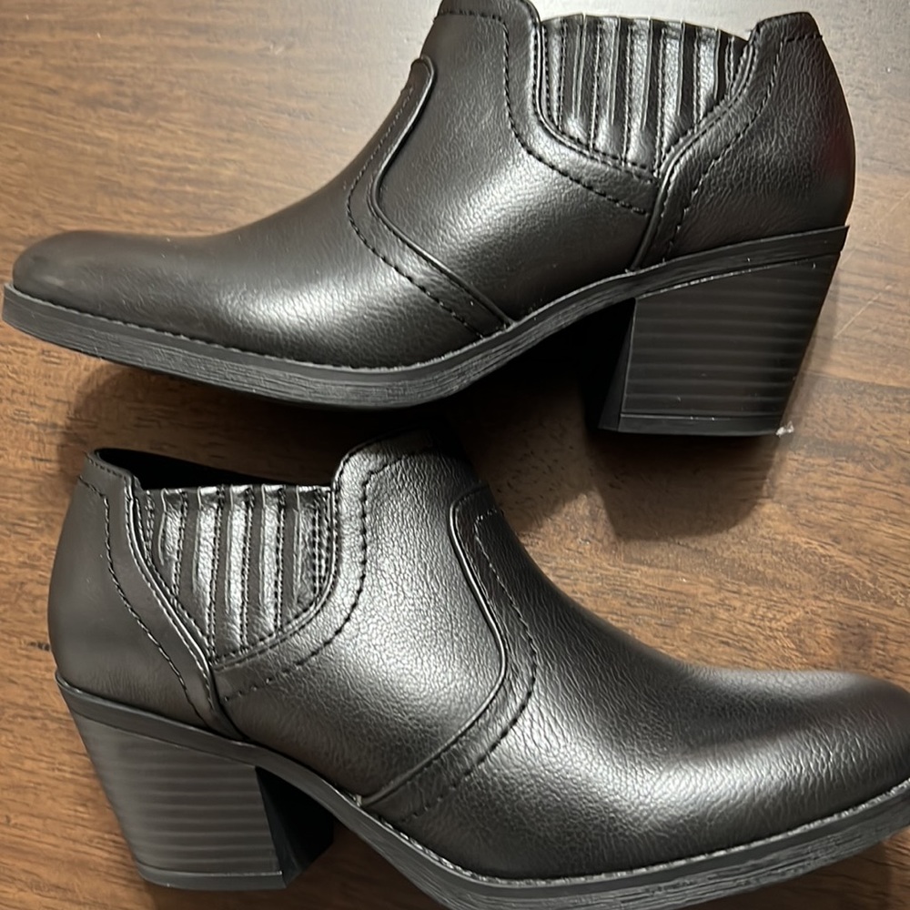 West Ever Ultra Comfort Ankle Boots